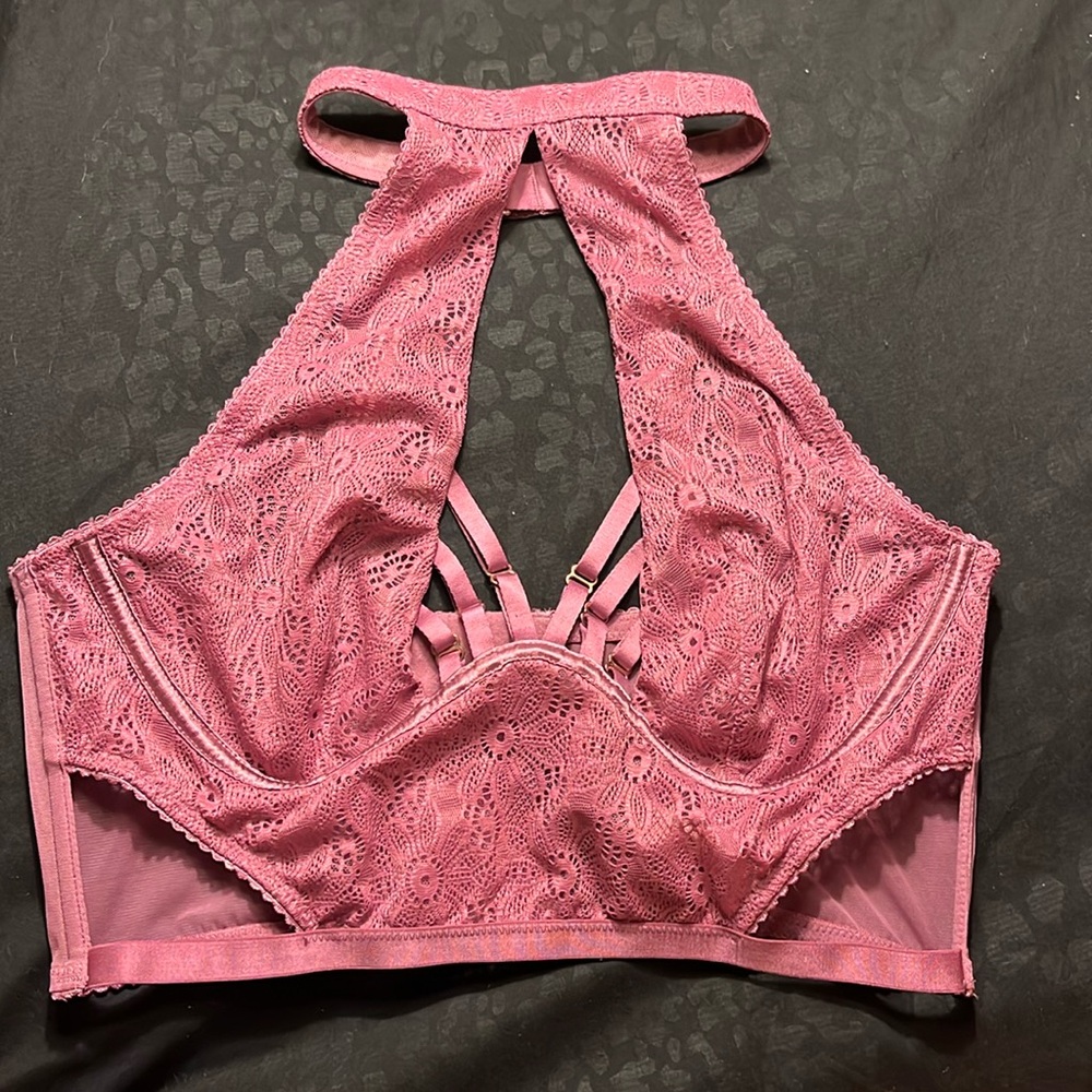 NWT Victoria’s Secret Very Sexy Unlined Plunge